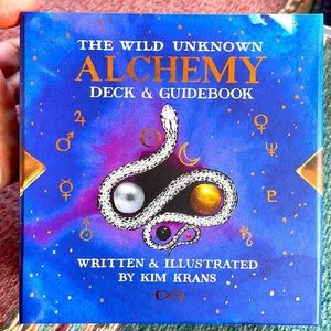 *SOLD* EUC Wild Unknown Alchemy Oracle Deck 🐍✨ Kim Krans